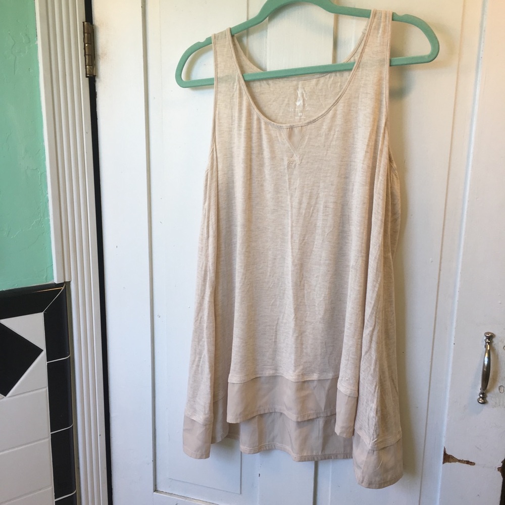 XL New York and Company Tank